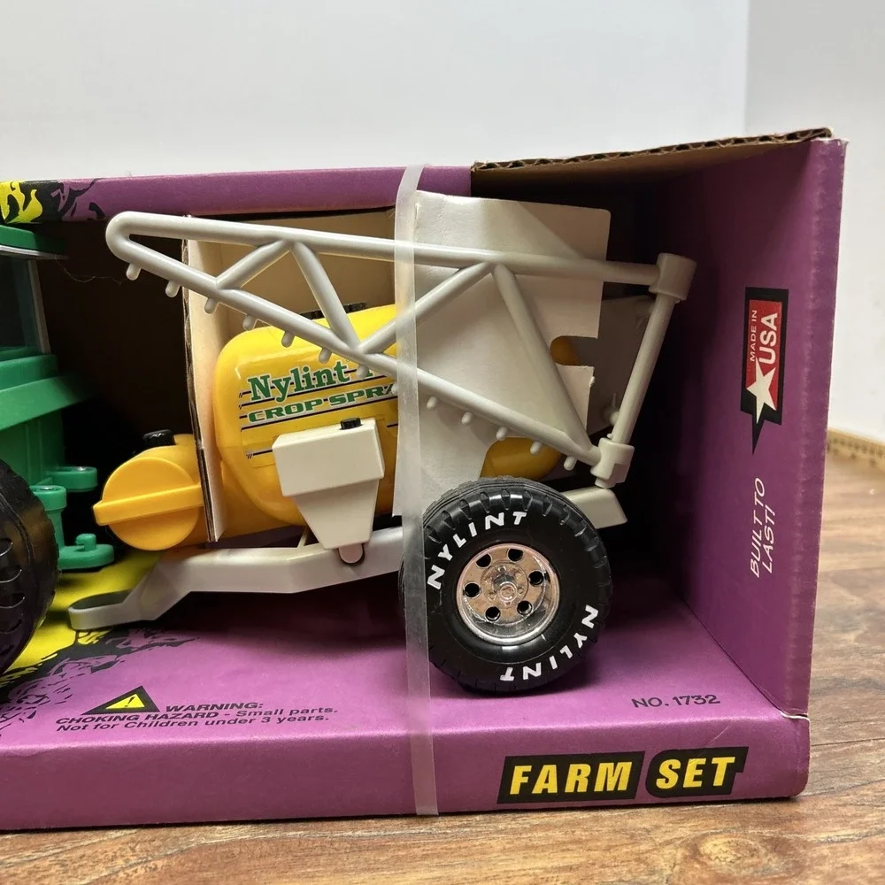 Vintage Nylint Farm Set Tractor Crop Sprayer Farmer Pig 1996 #1732 Original Box